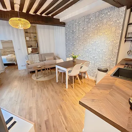 Lägenhet Coeur De Caen, Charme Ancien & Confort Moderne Caen